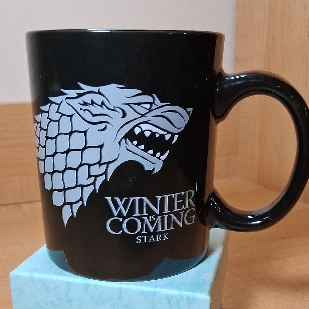 Stark Black Mug with Direwolf Emblem